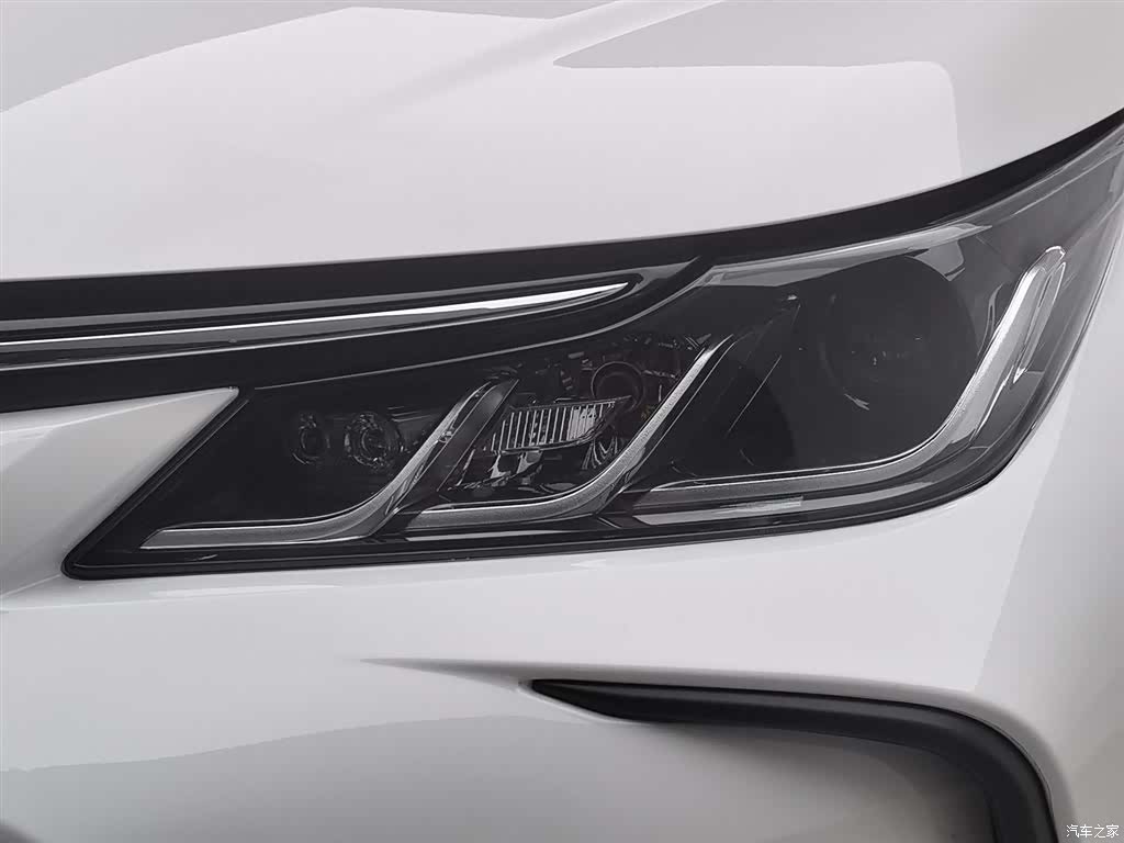 Toyota Corolla, 2025 7