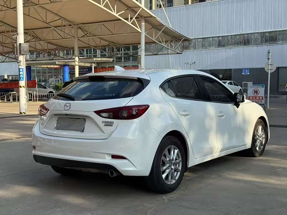 Mazda 3 Angkesaila Mazda 3 Angkesaila