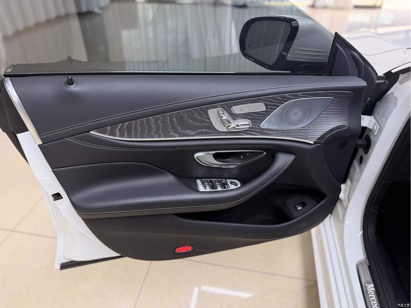 Mercedes-Benz CLS, 2022 12