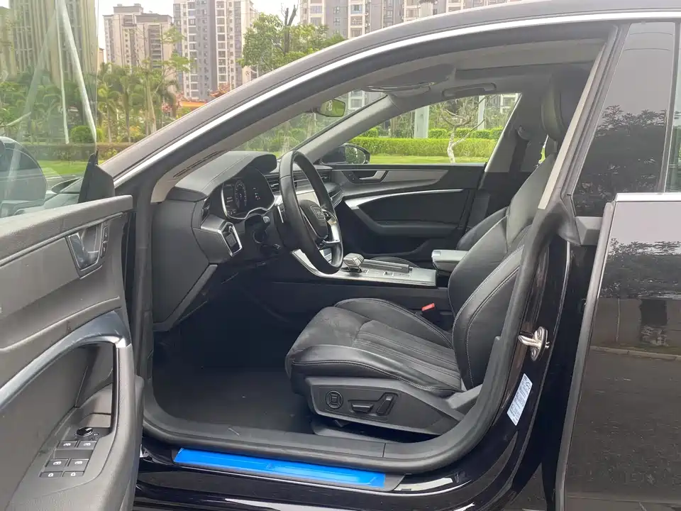Audi A7L Audi A7L