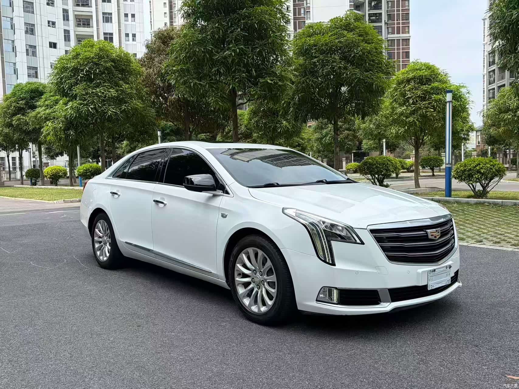 Cadillac XTS, 2018 2