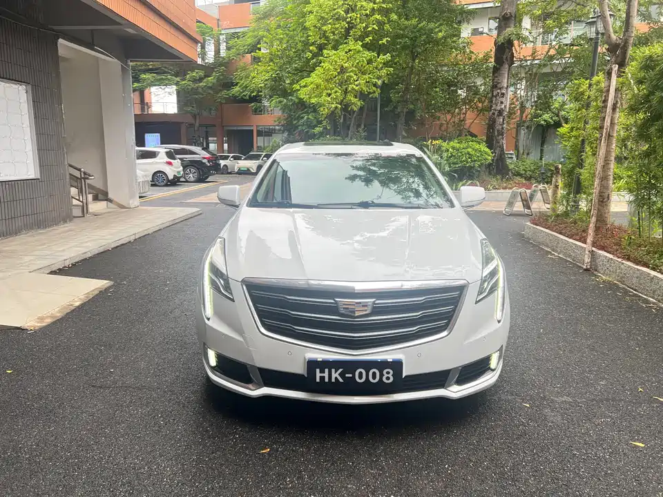 Cadillac XTS