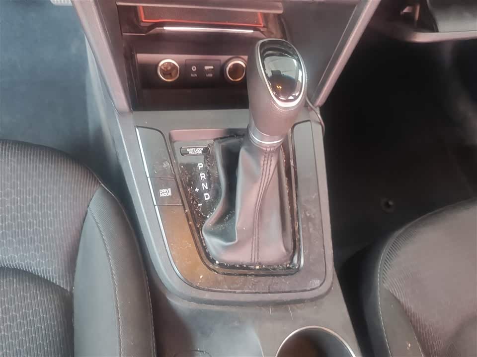 Hyundai Lead