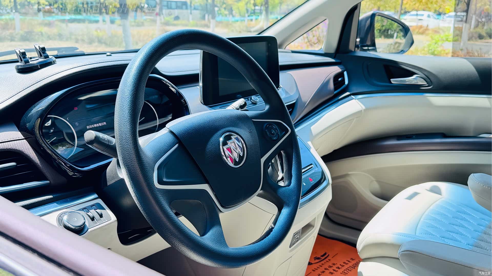 Buick GL8, 2022 11