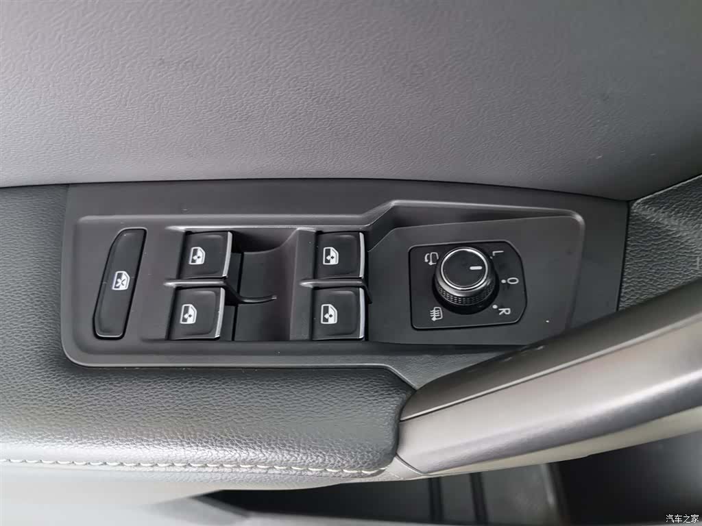 Volkswagen Tiguan L, 2018 9
