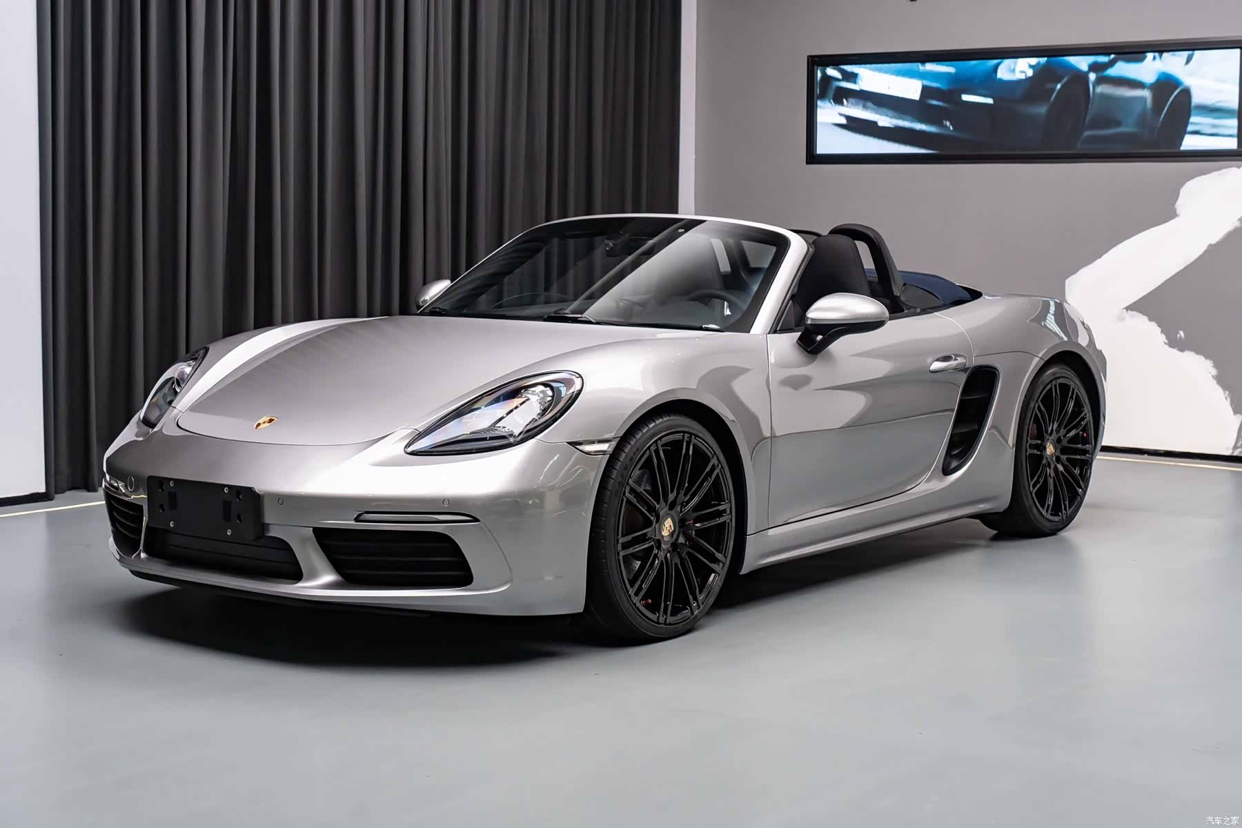 Porsche Boxster, 2017 1