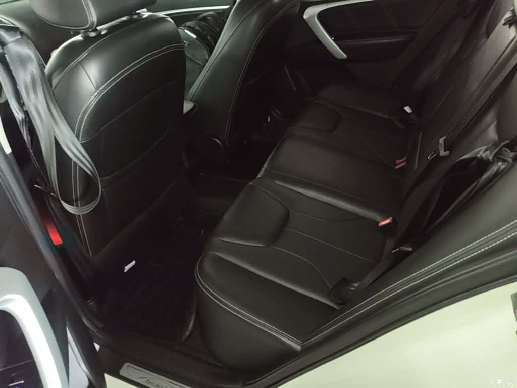 Geely Emgrand, 2016 17