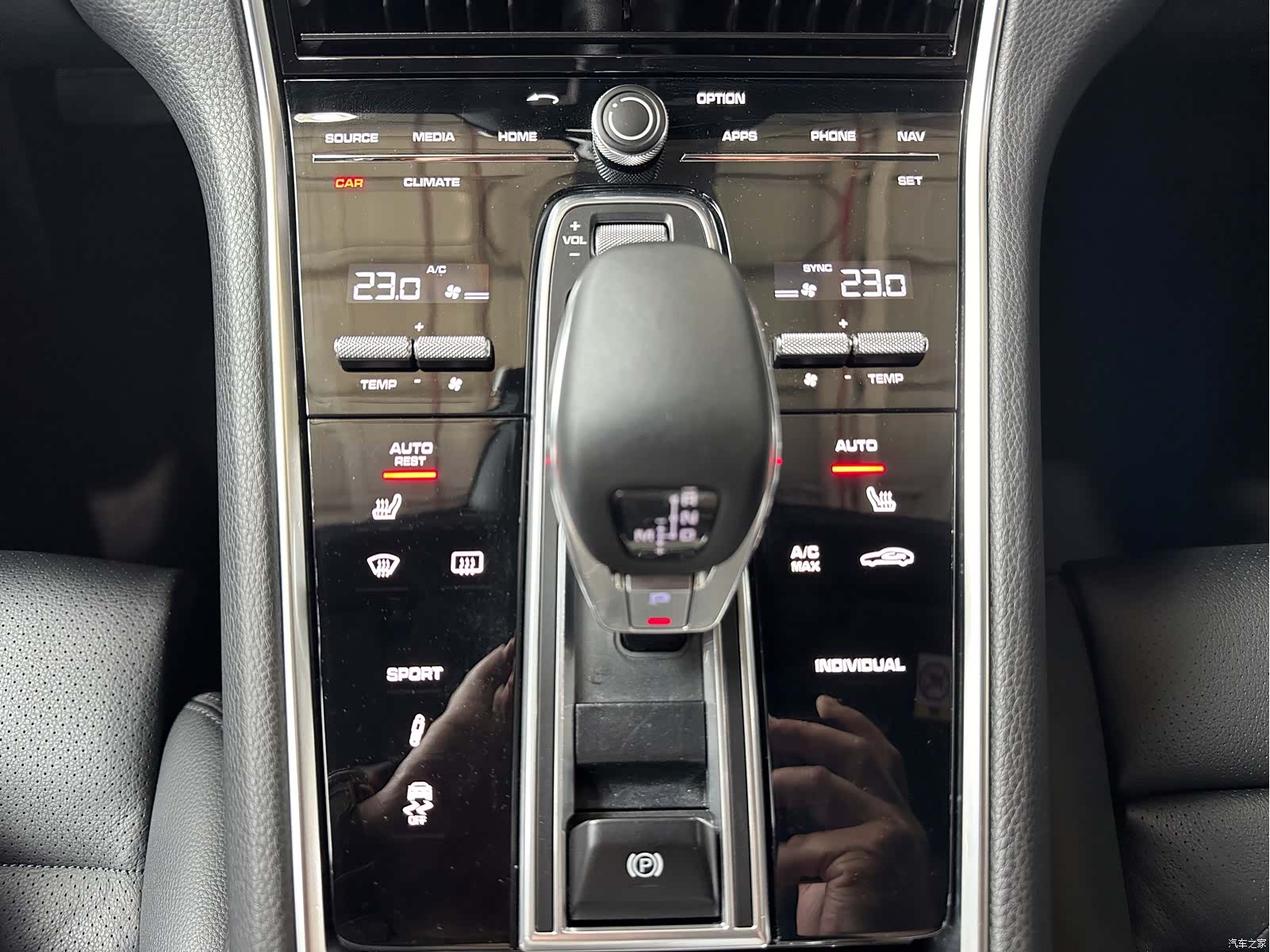Porsche Panamera, 2018 14