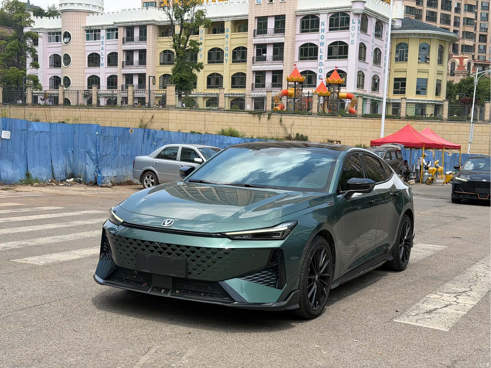 Changan UNI-V