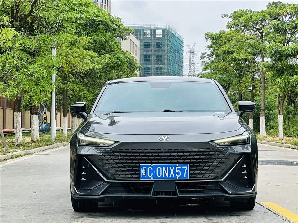 Changan UNI-V