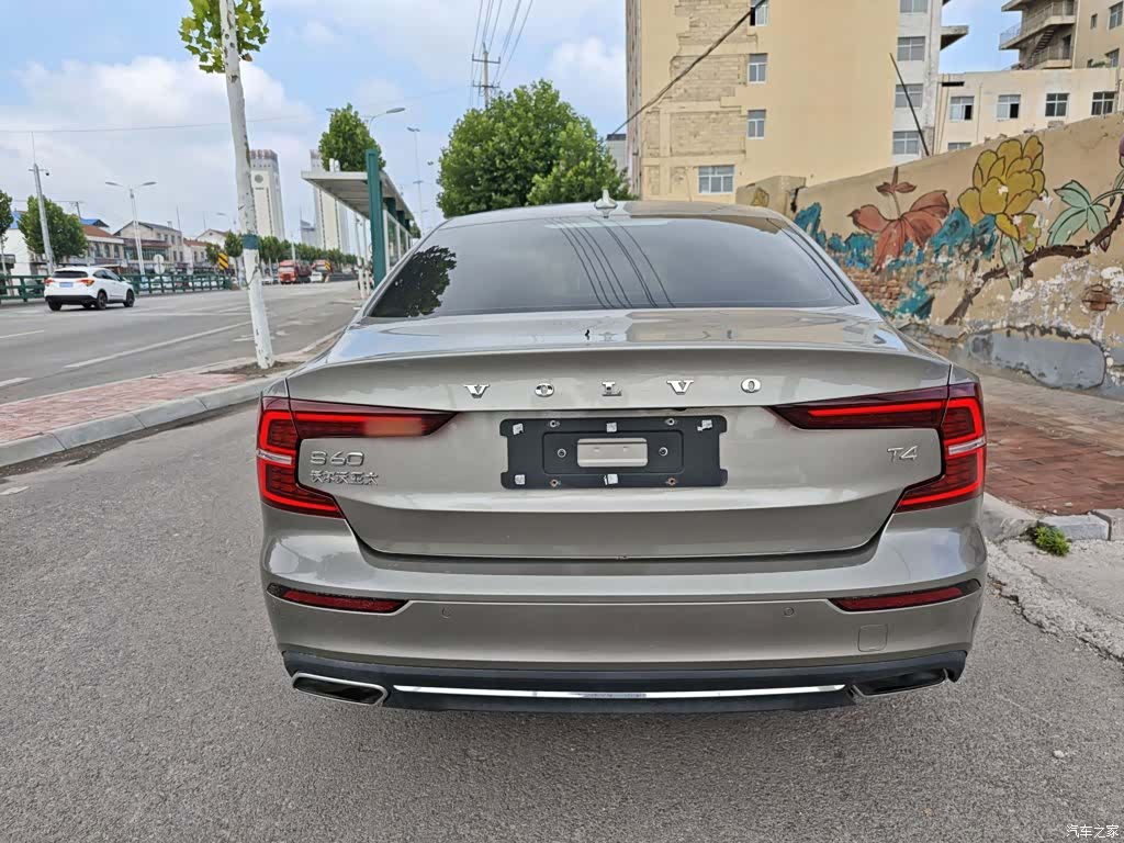 Volvo S60, 2021 6