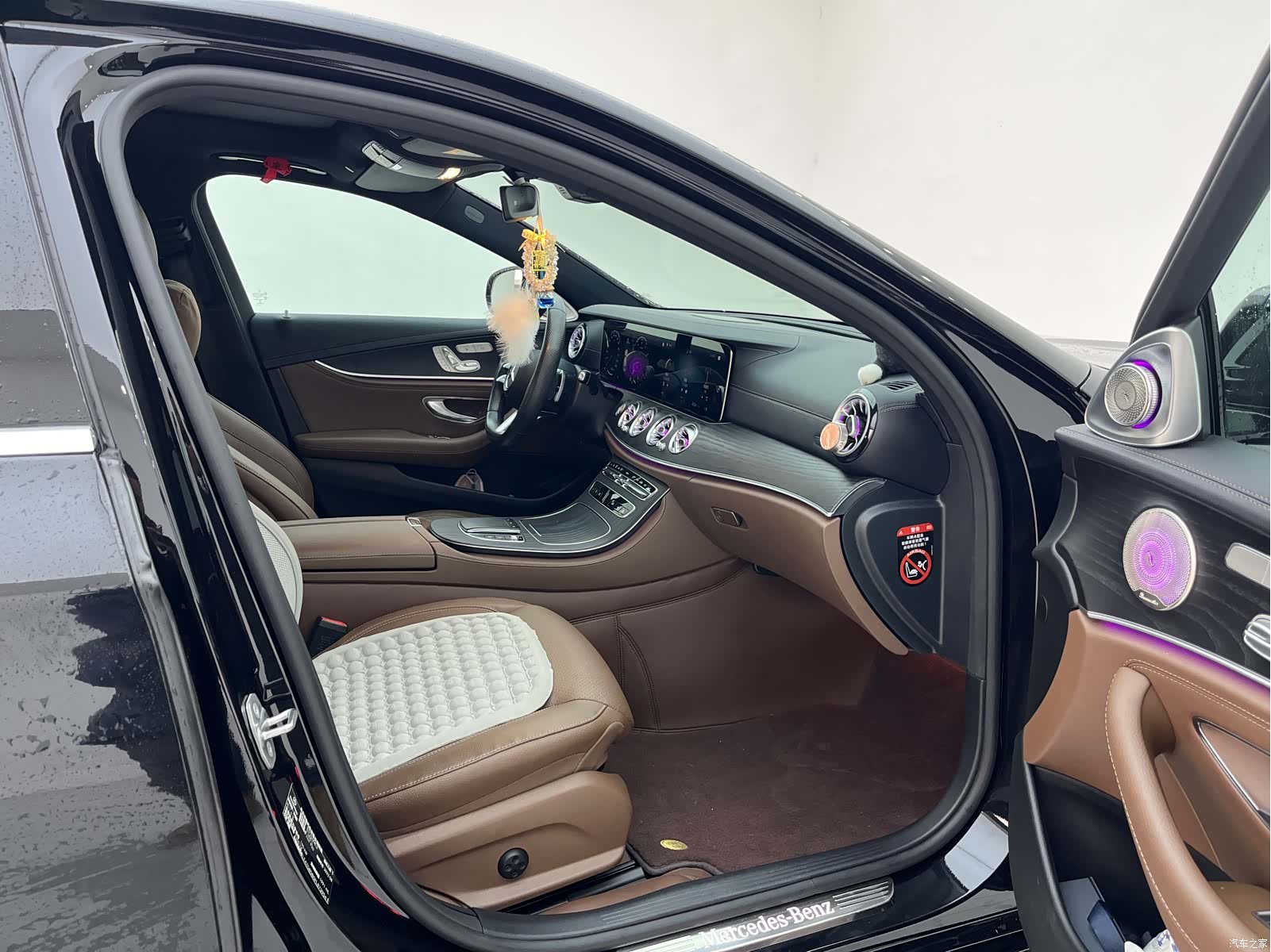 Mercedes-Benz E-Class, 2022 9