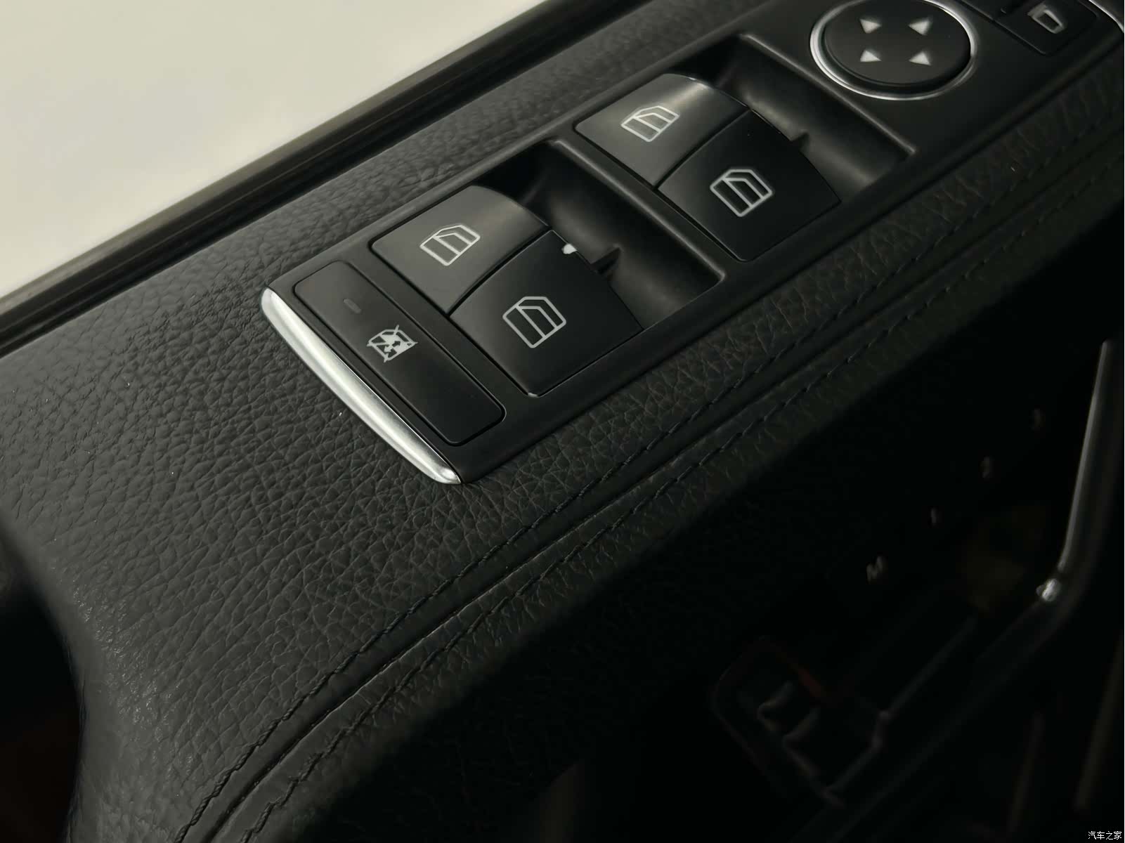 Mercedes-Benz G-Class, 2016 18