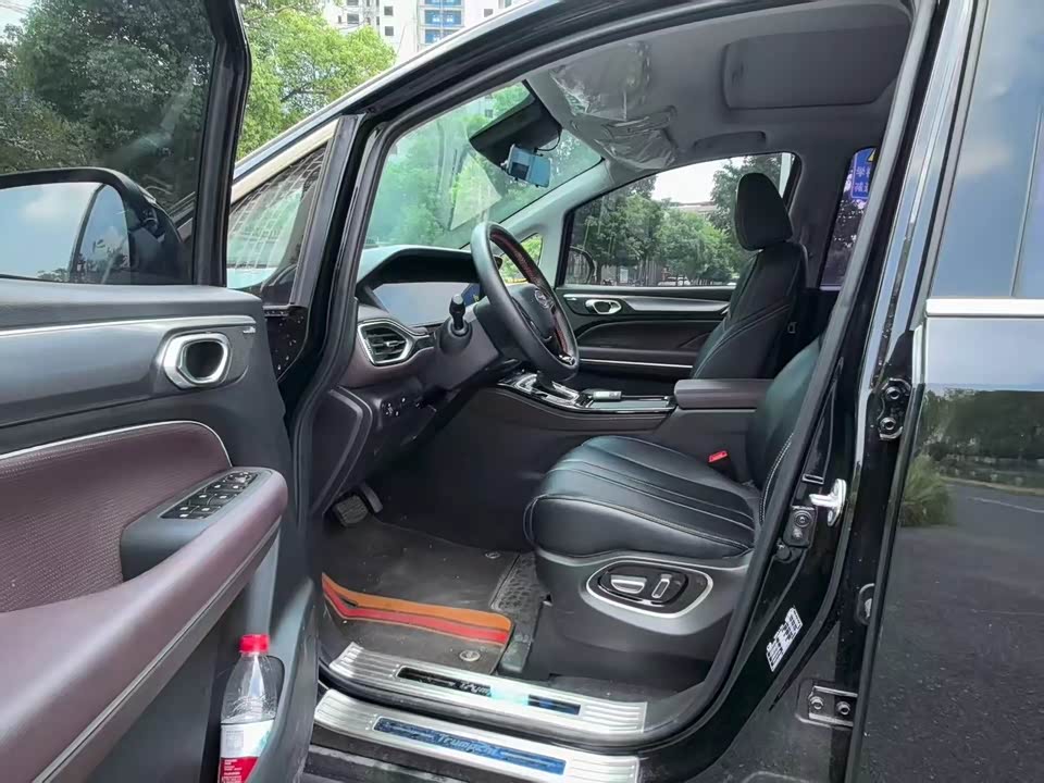 Trumpchi Trumpchi M6