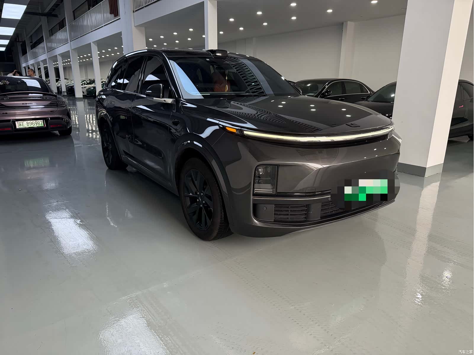 Li Auto L8, 2023 3