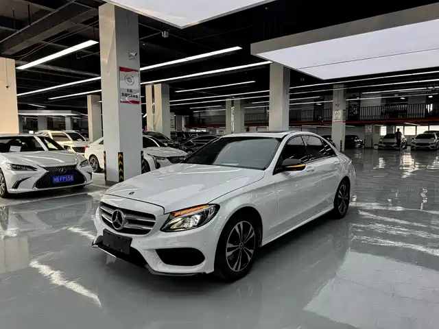 Mercedes-Benz C-Class 2017 — купить из Китая под заказ