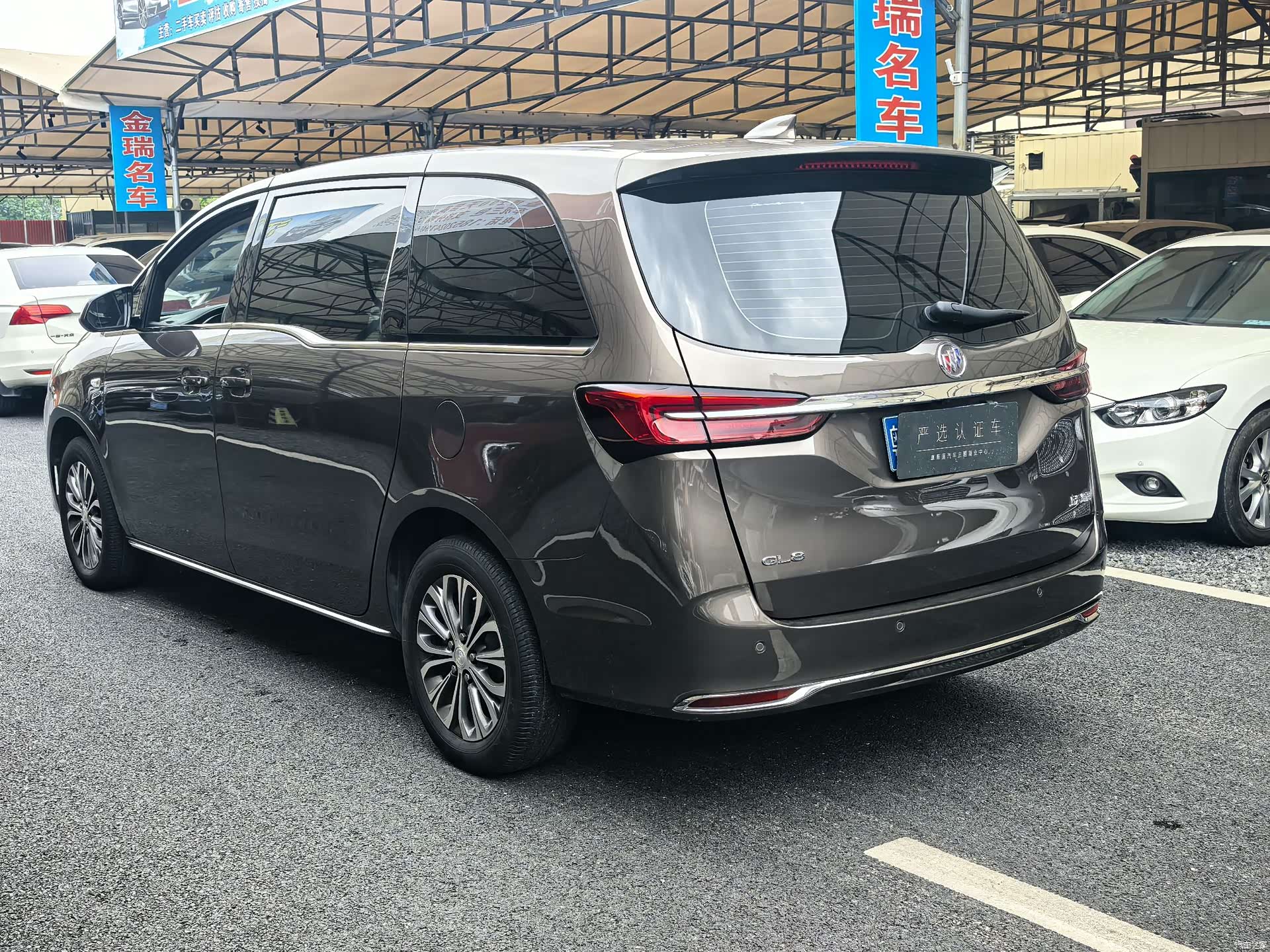 Buick GL8, 2024 4