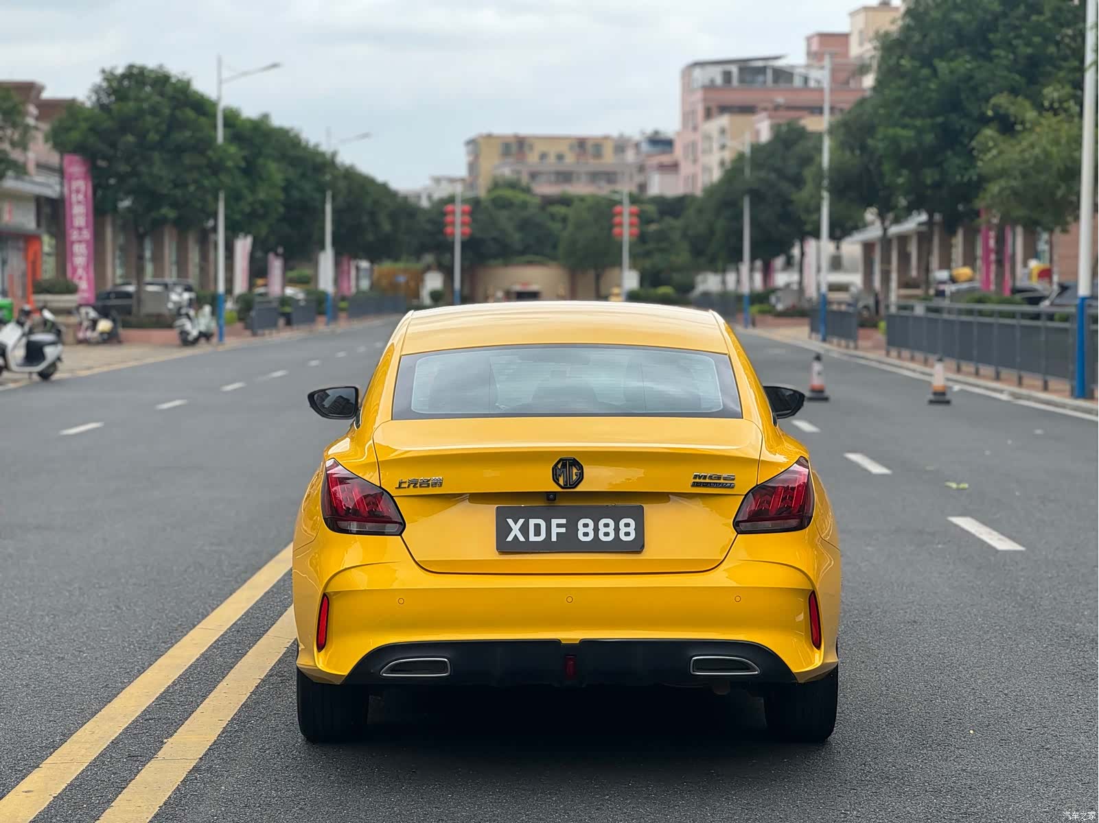 MG MG5, 2023 9