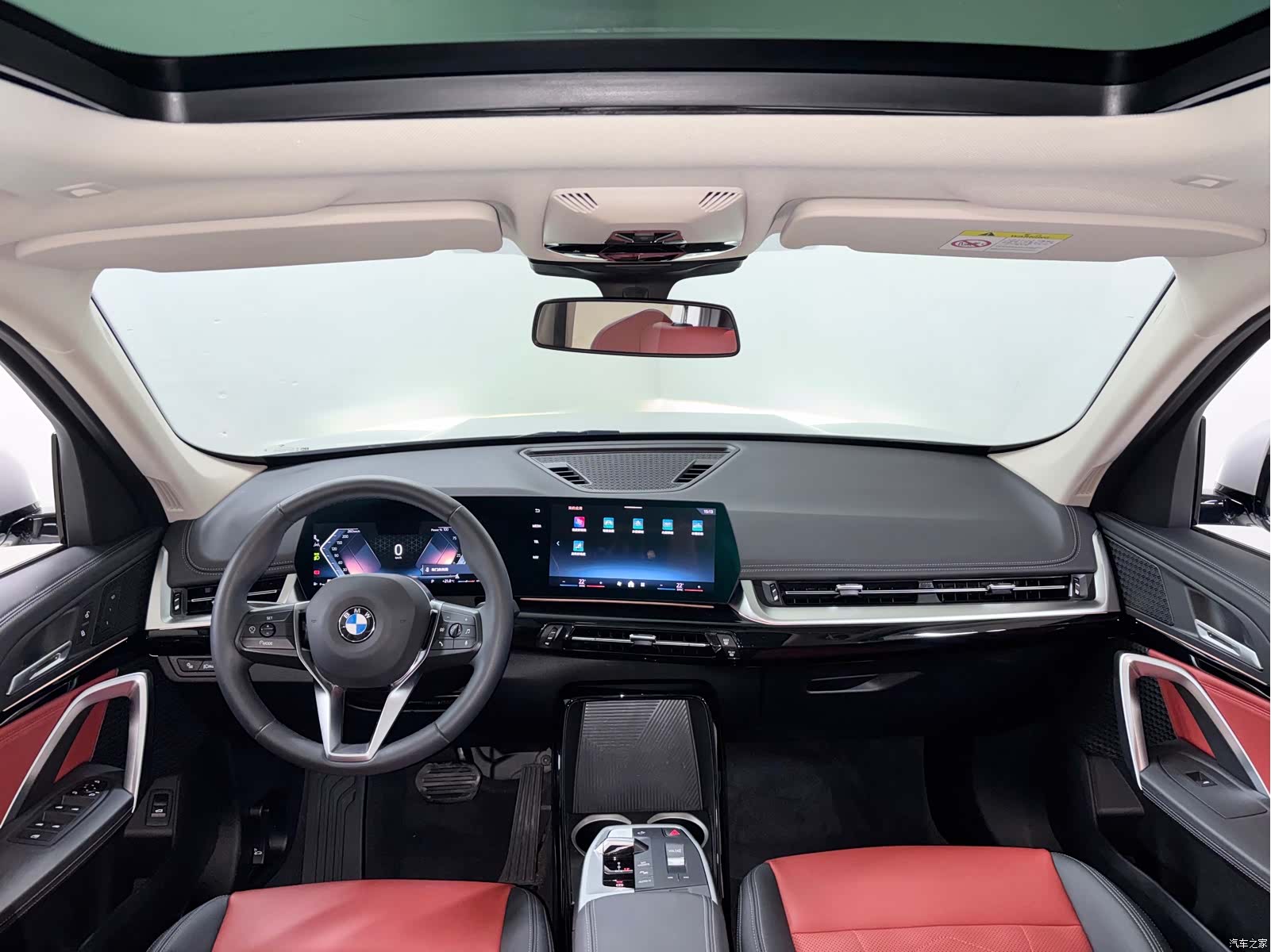 BMW X1, 2024 11