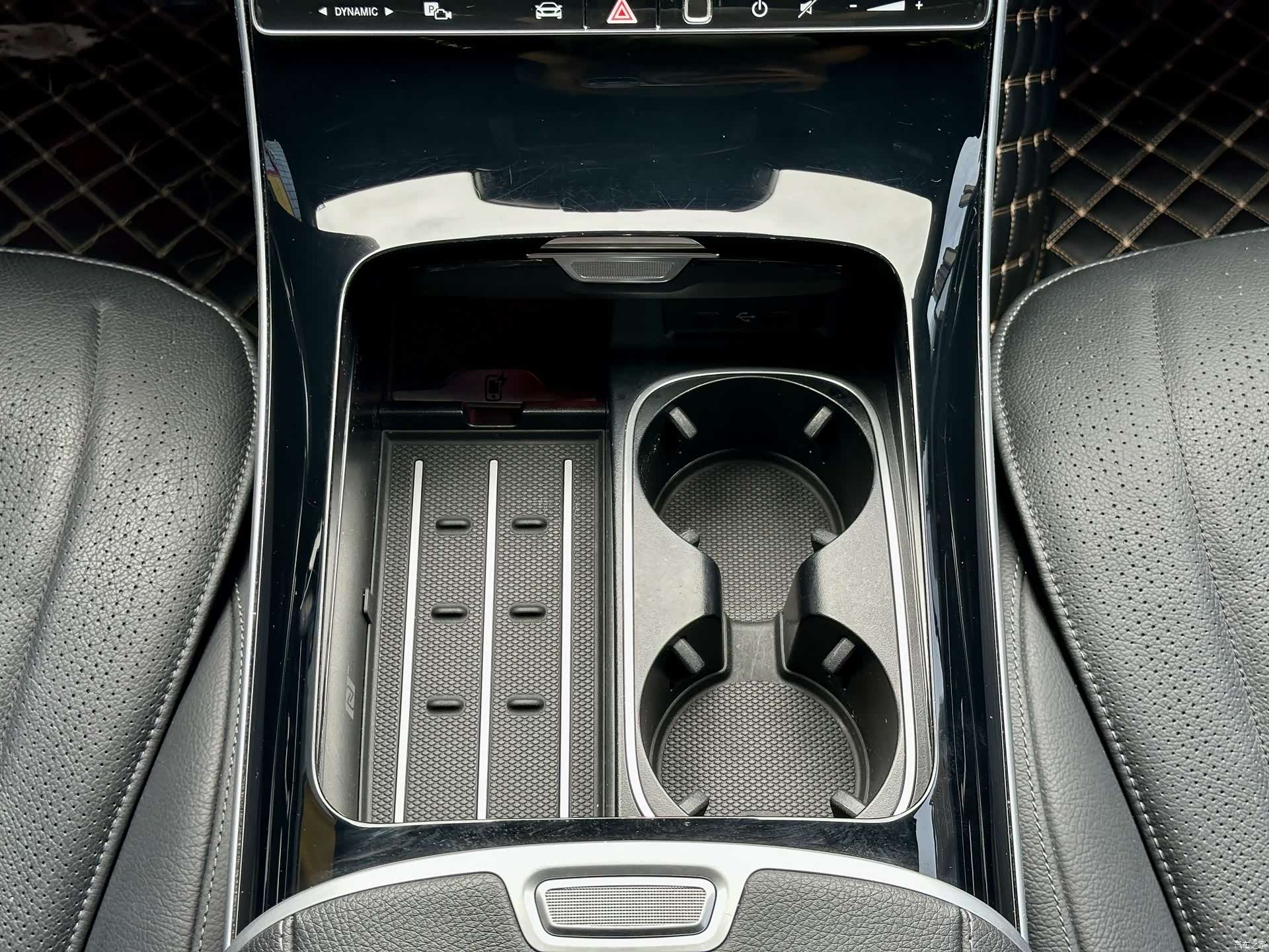 Mercedes-Benz S-Class, 2022 31