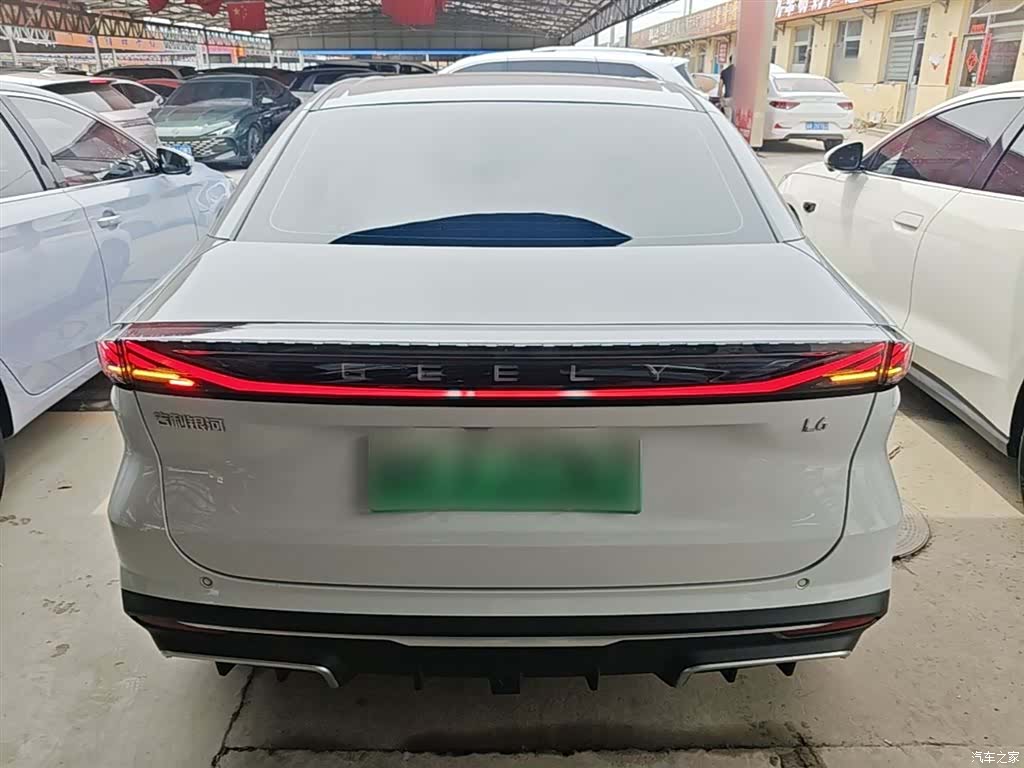 Geely Galaxy L6, 2024 6