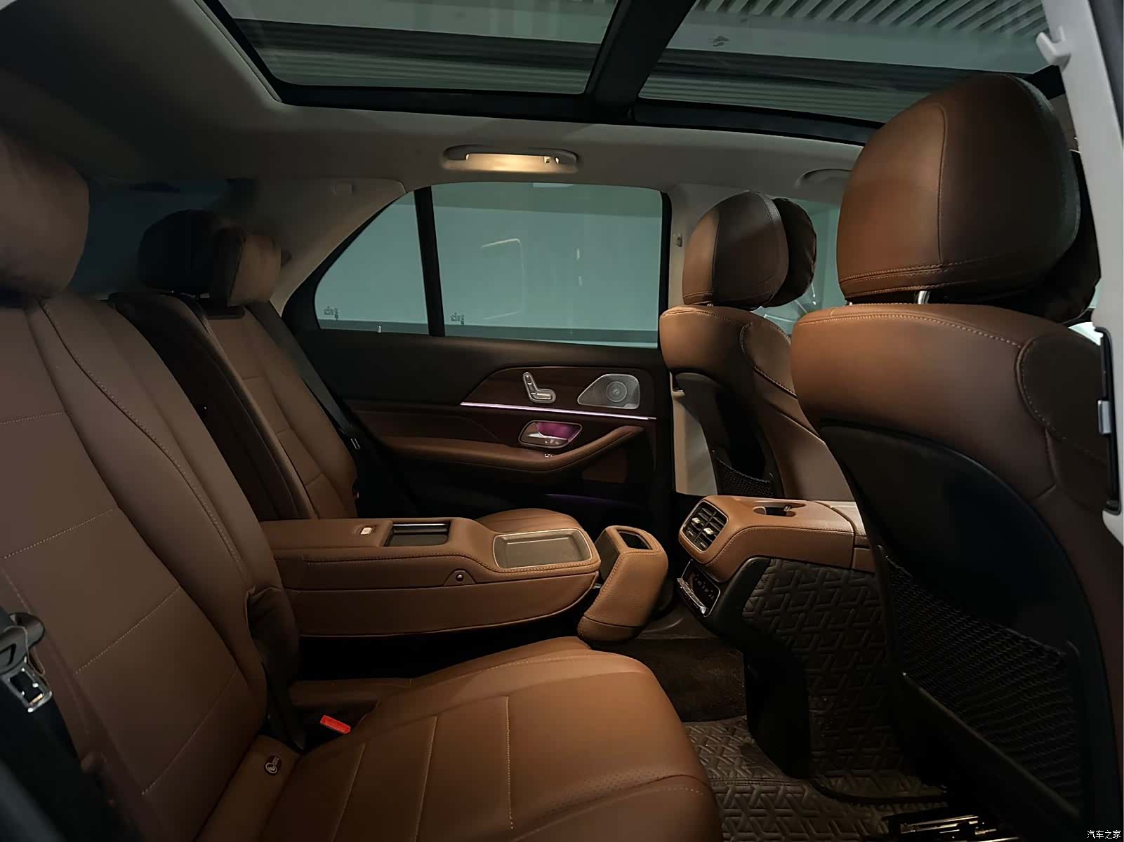 Mercedes-Benz GLE, 2025 20