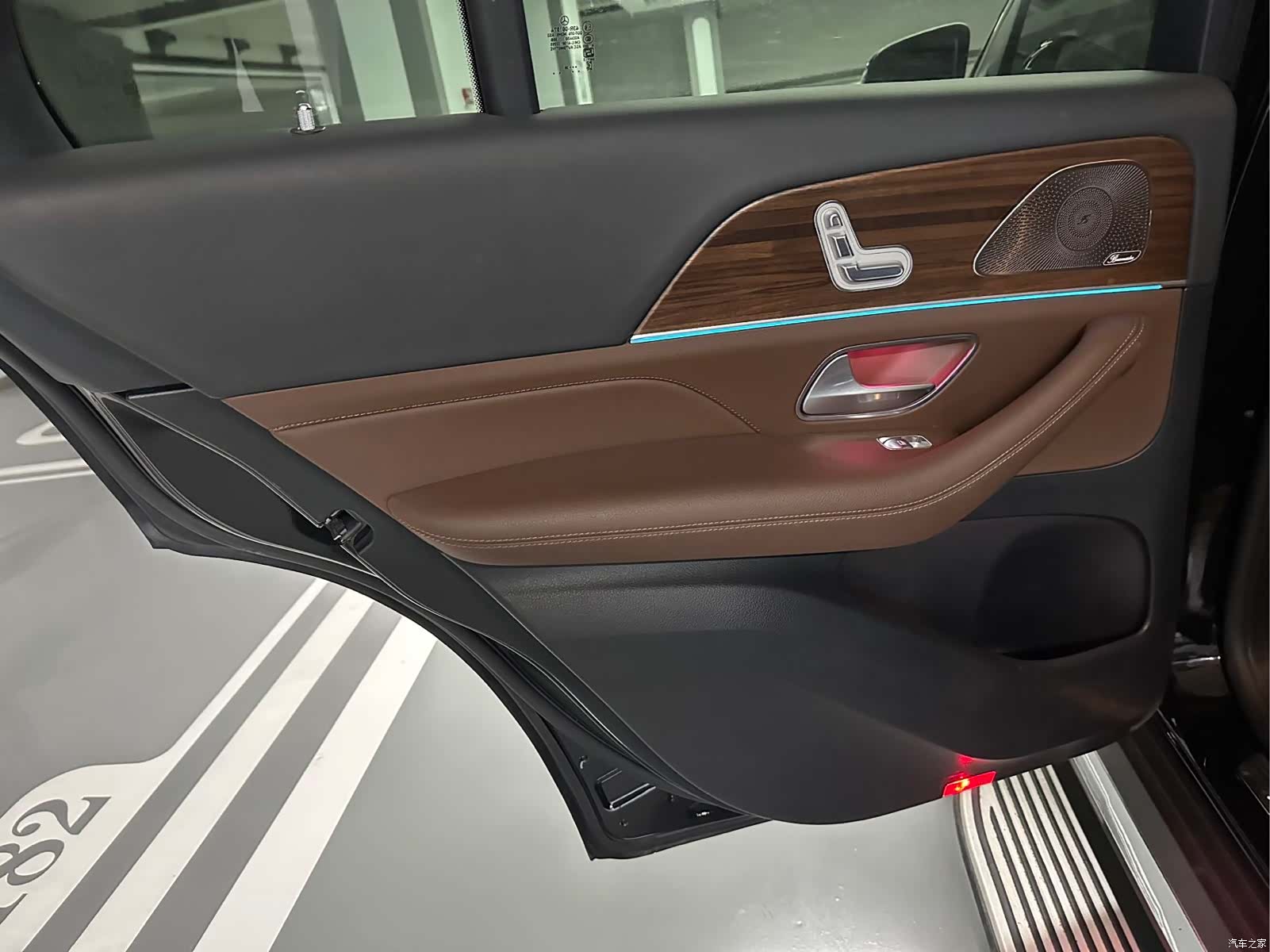 Mercedes-Benz GLE, 2025 17