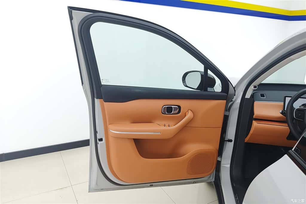 Leapmotor C10, 2025 7