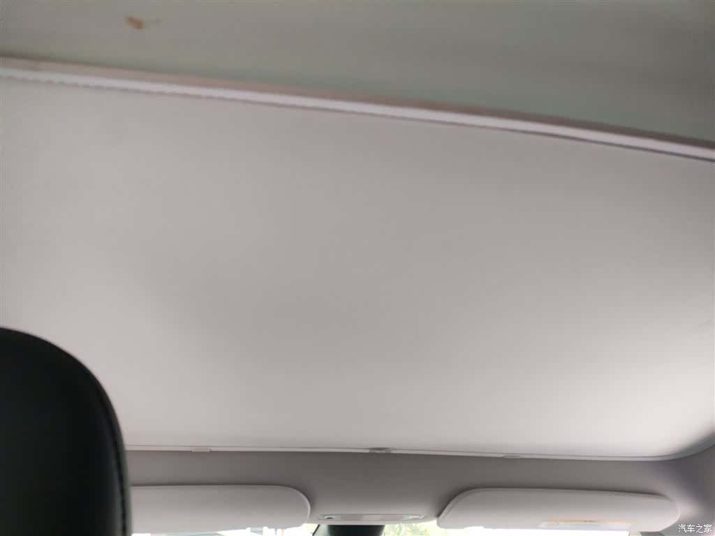 Tesla Model Y, 2022 14