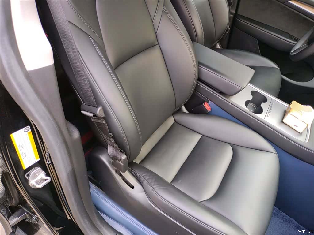 Tesla Model Y, 2022 20
