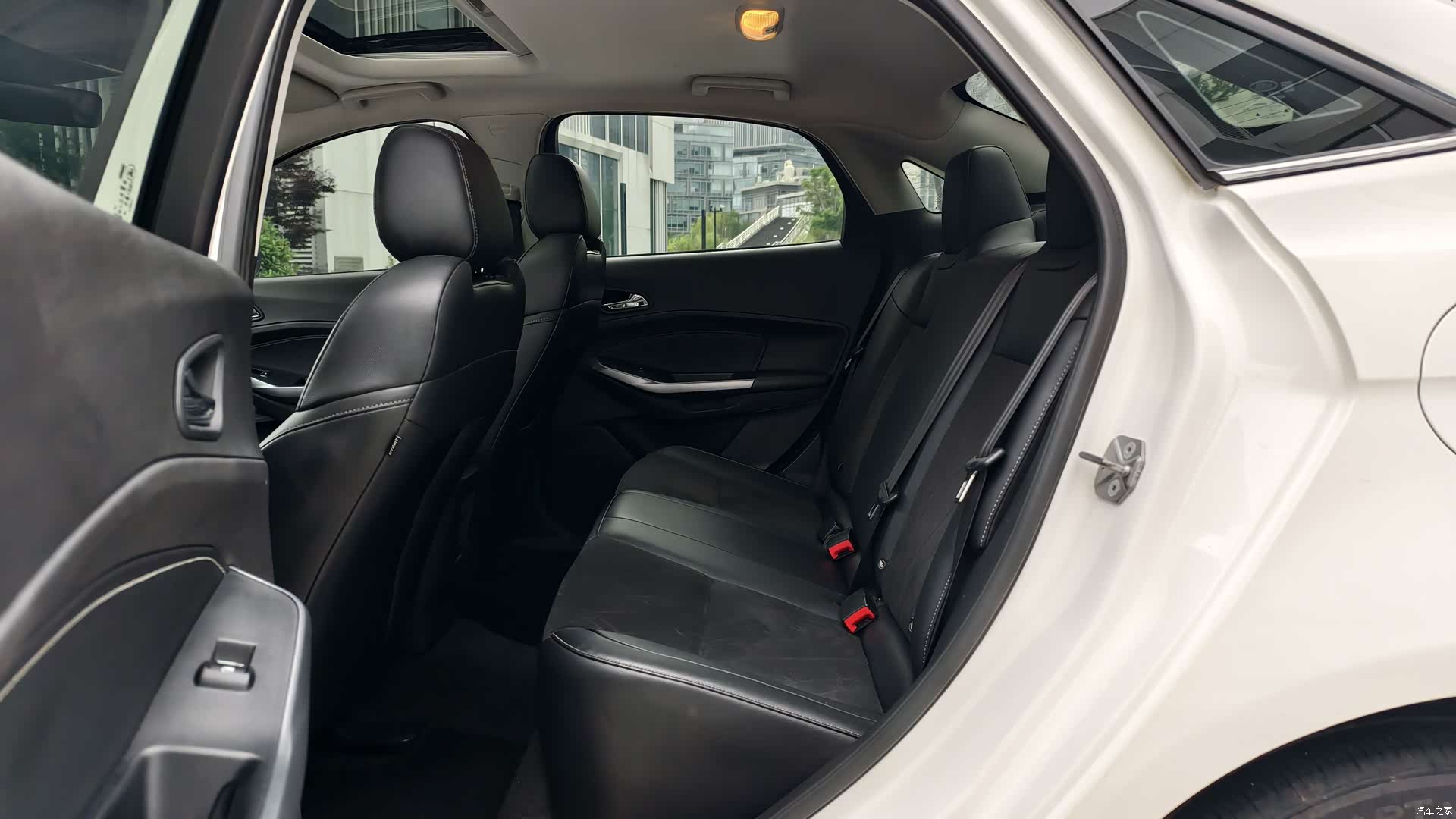 Ford V, 2020 27