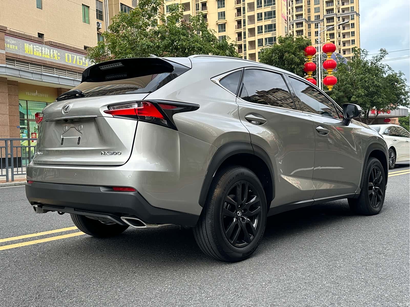 Lexus NX, 2016 9