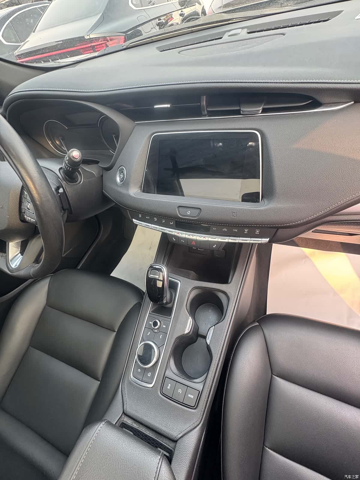 Cadillac XT4, 2021 8