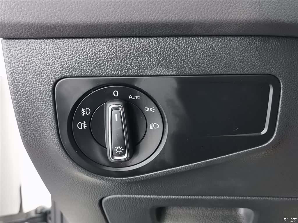 Volkswagen Tiguan L, 2018 21