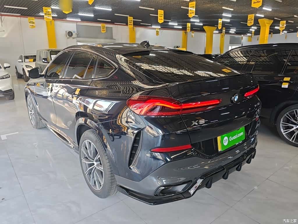 BMW X6, 2023 все фото