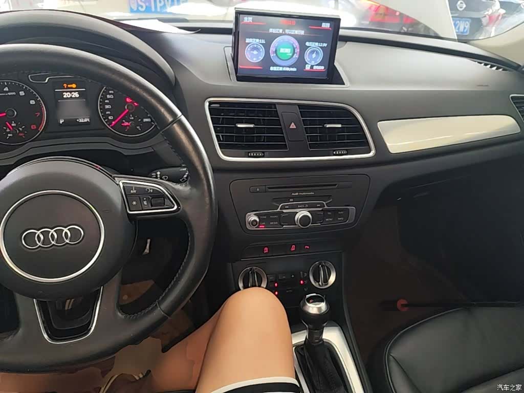 Audi Q3, 2016 10