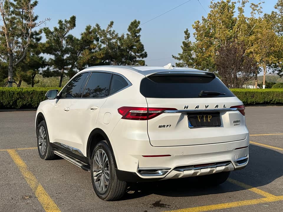 Haval F7