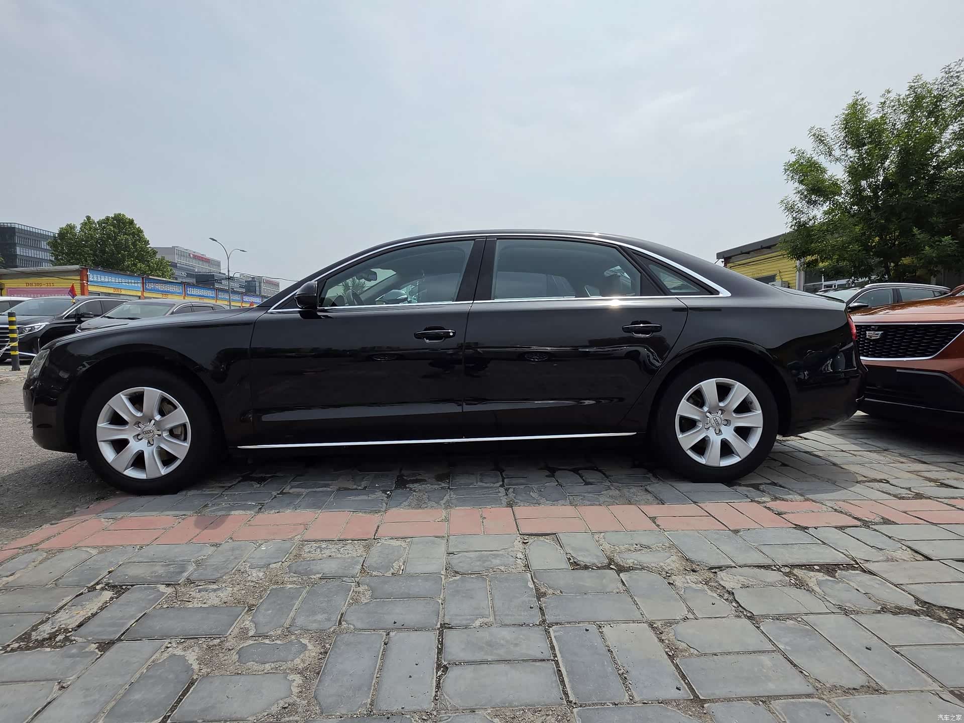 Audi A8L, 2013 3