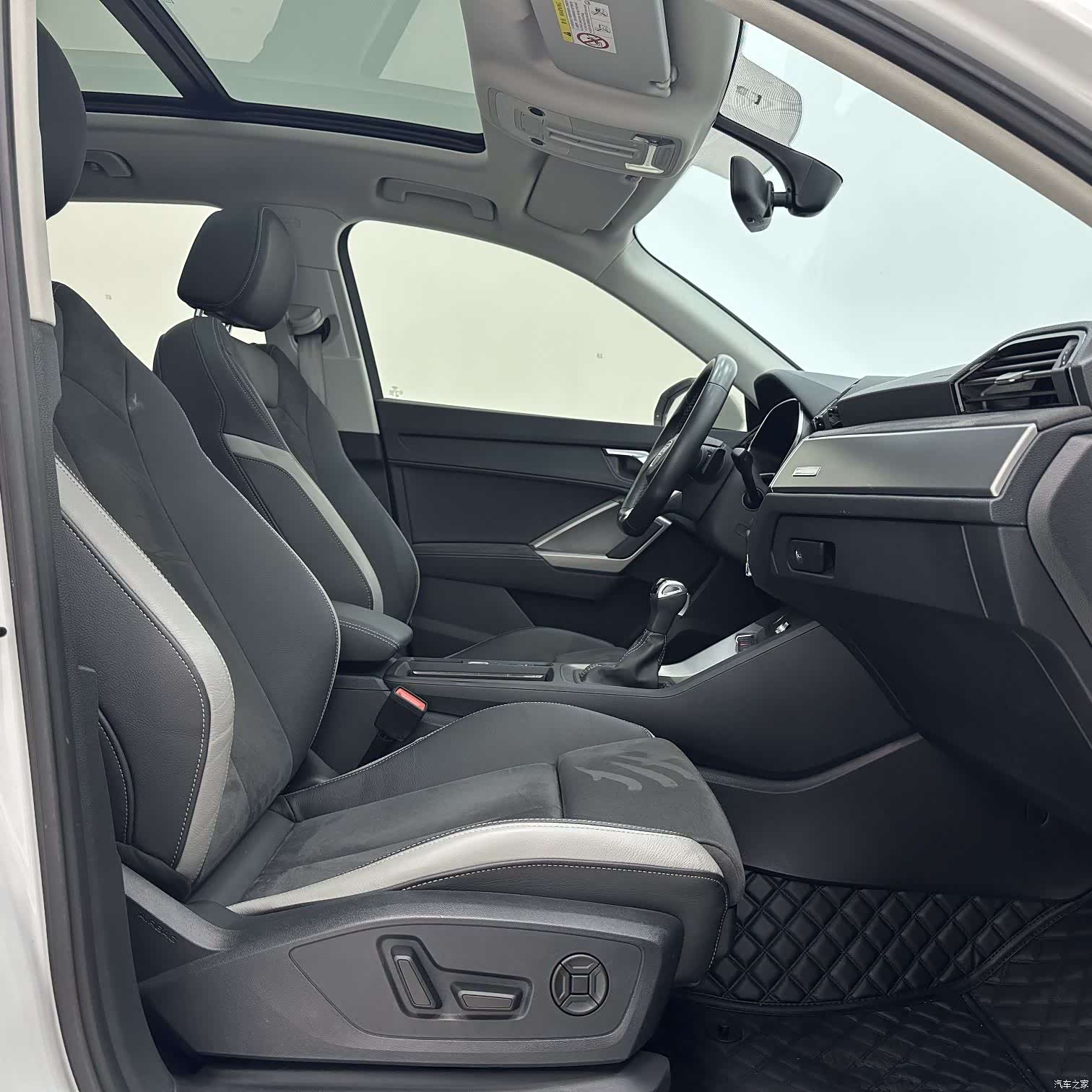 Audi Q3, 2023 9