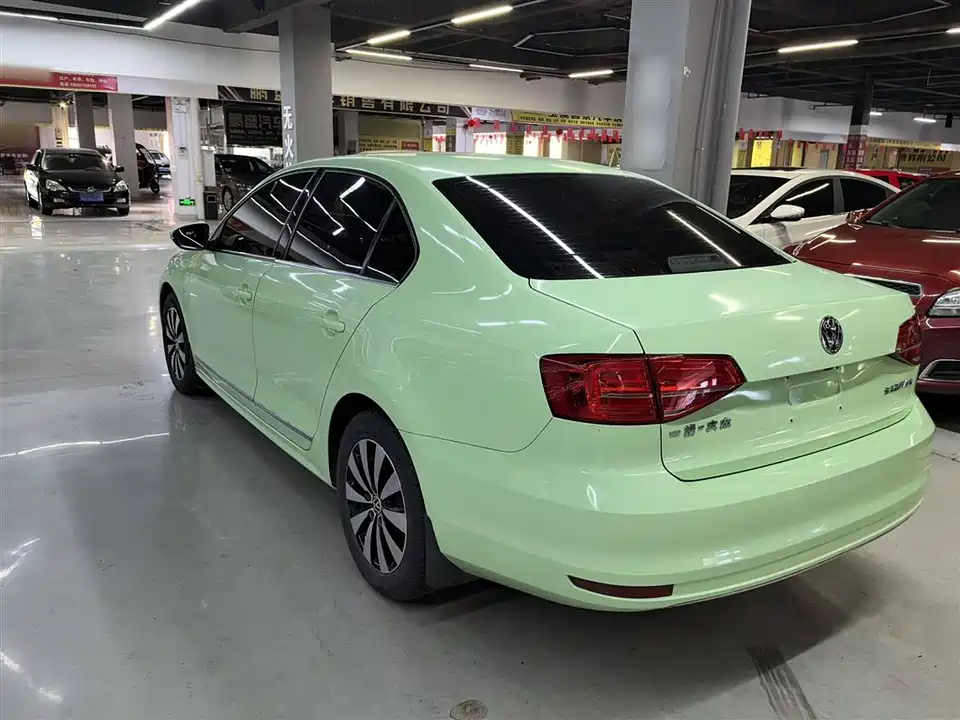 Volkswagen Sagitar