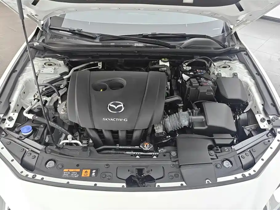Mazda 3 Angkesaila