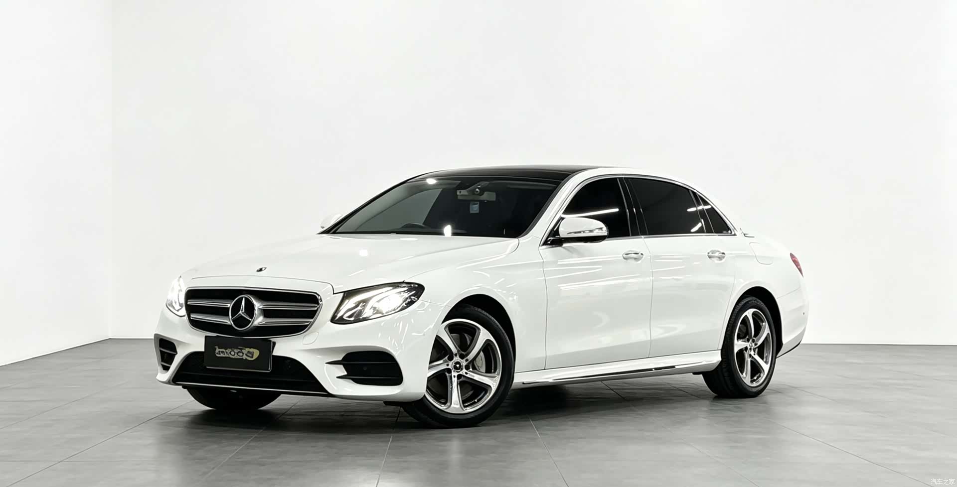 Mercedes-Benz E-Class, 2017 1