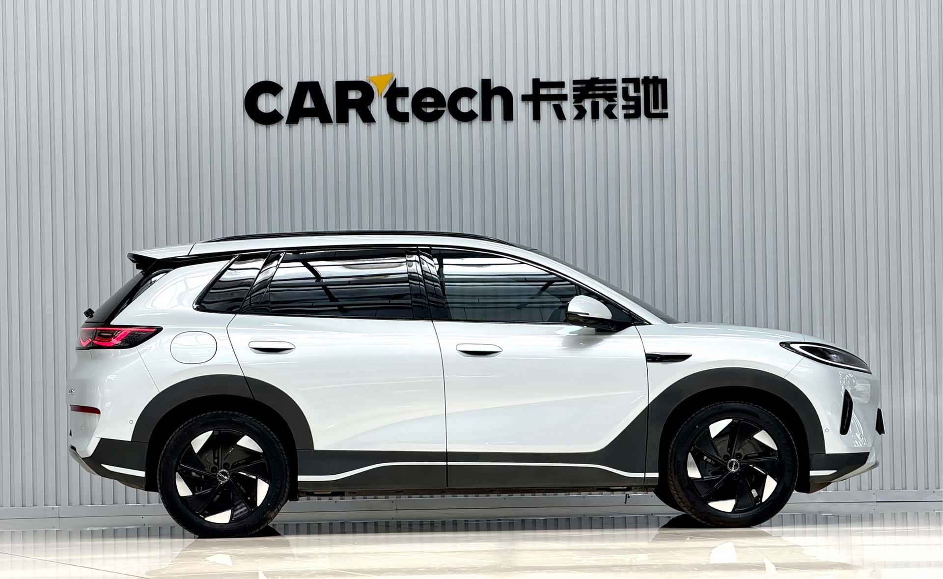 BYD HiAce, 2025 25