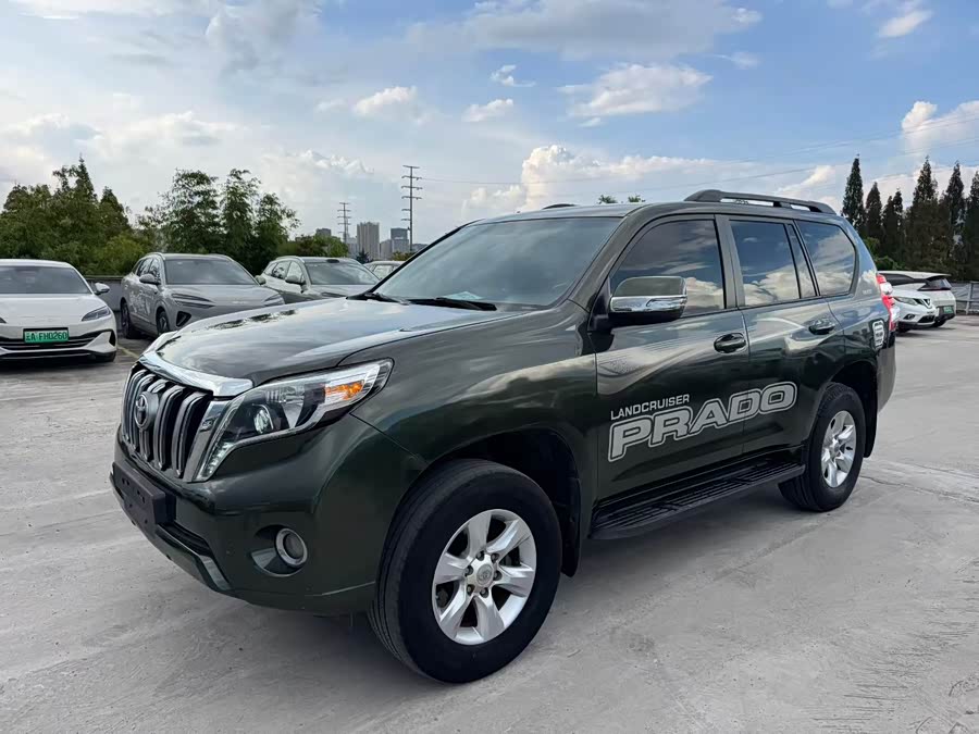 Toyota Prado 2013, фото 1