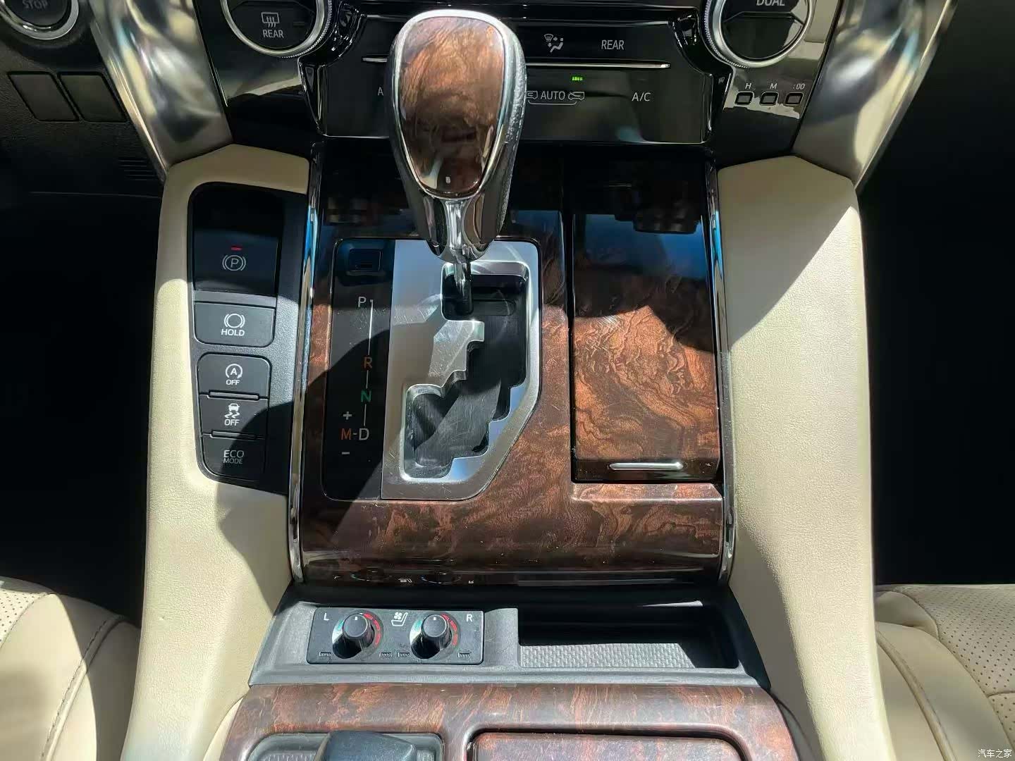 Toyota Alphard, 2018 7