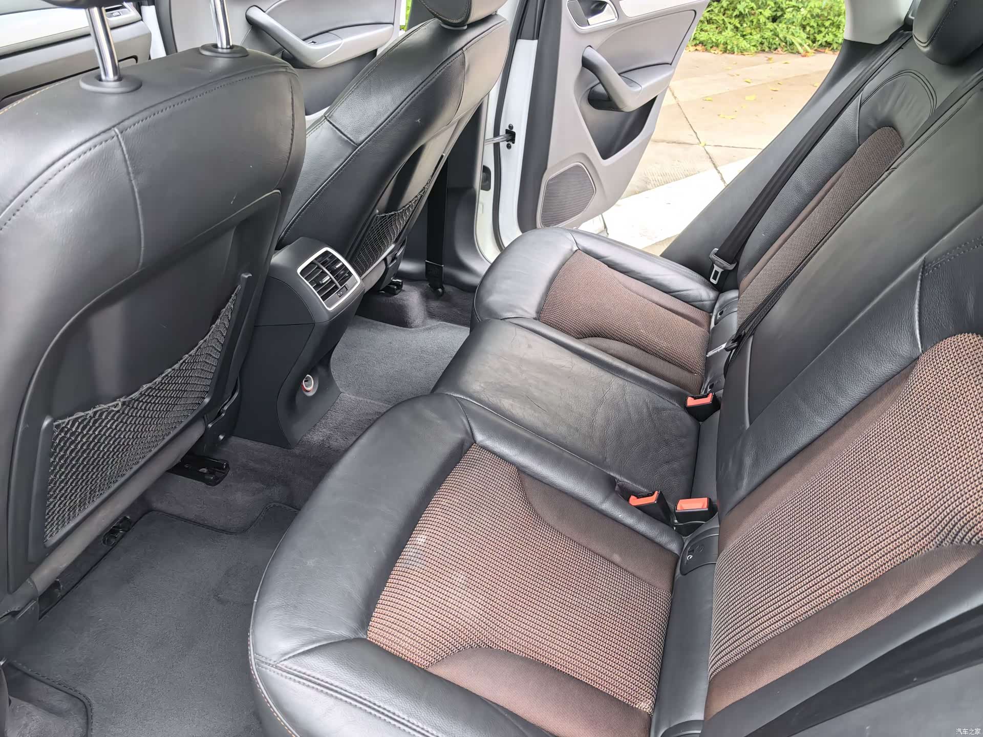 Audi Q3, 2019 10