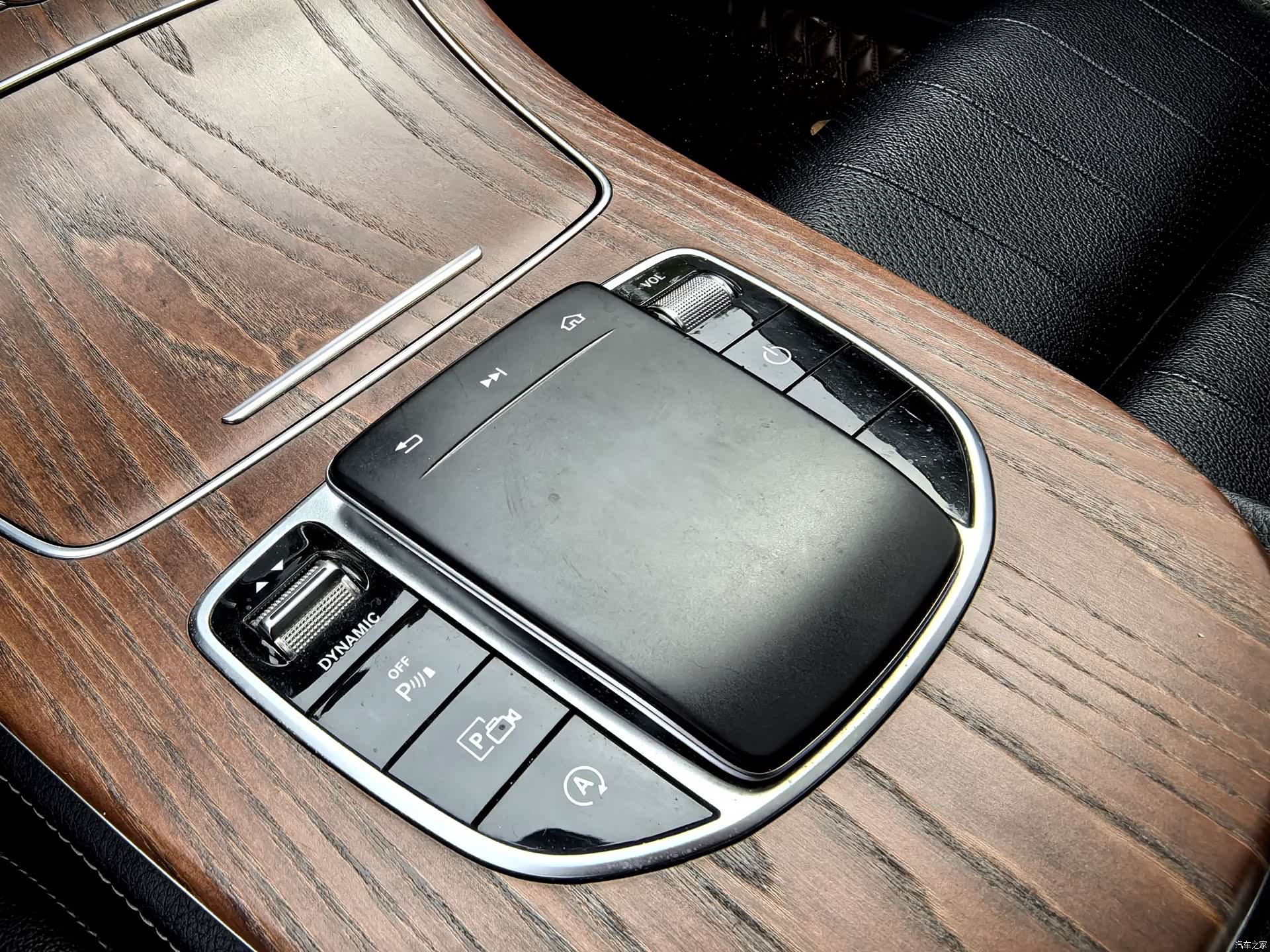 Mercedes-Benz E-Class, 2019 6