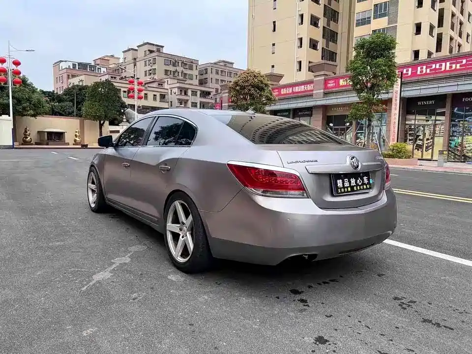 Buick Lacrosse