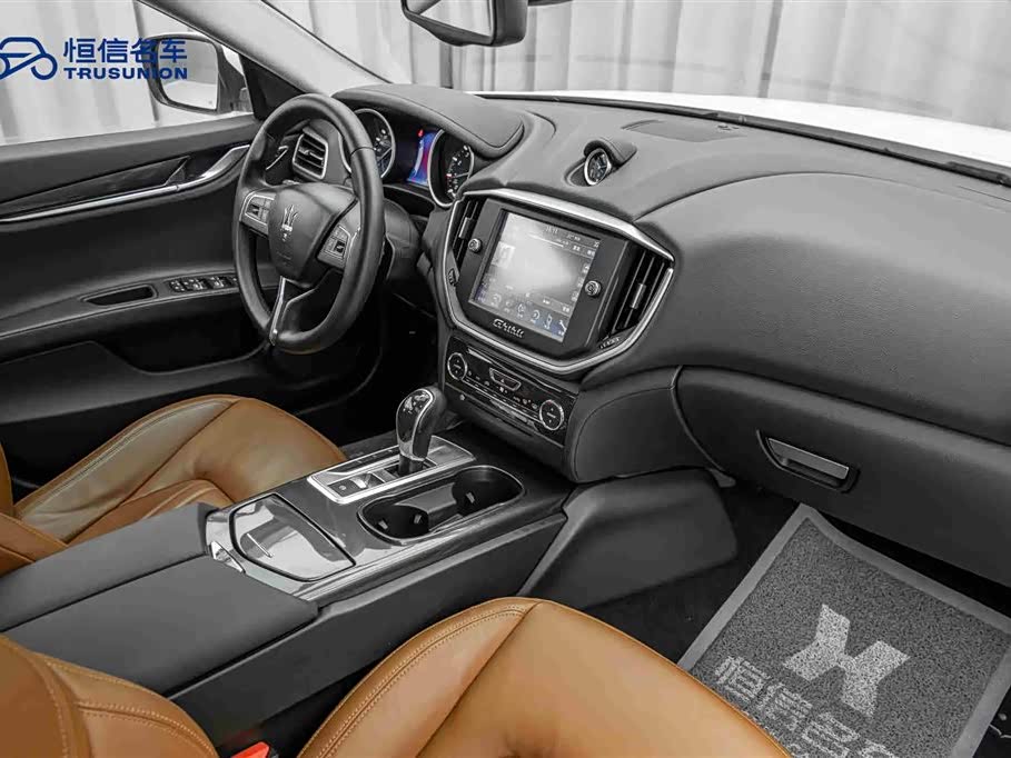 Maserati Ghibli Maserati Ghibli
