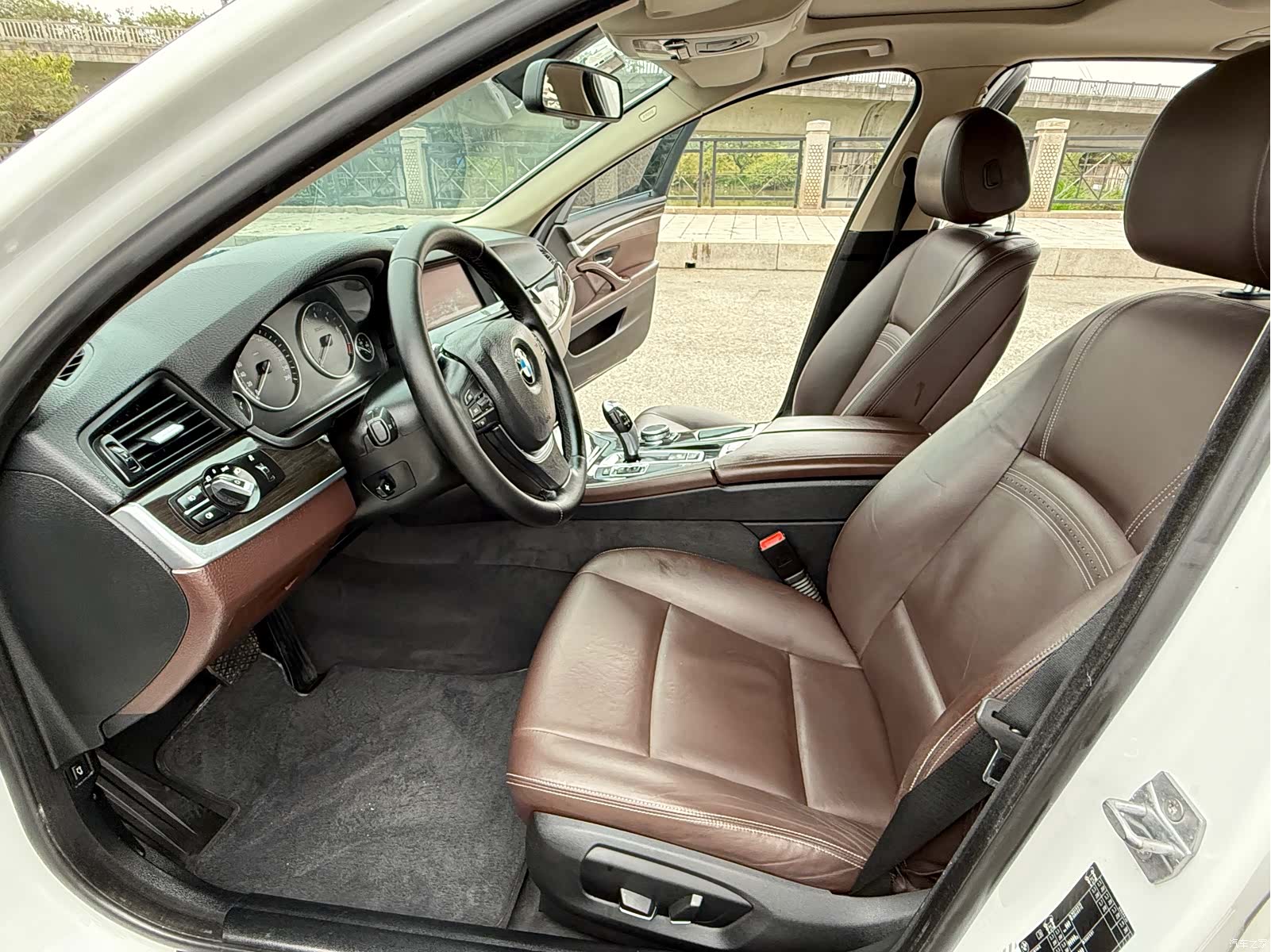 BMW 5 Series, 2015 4
